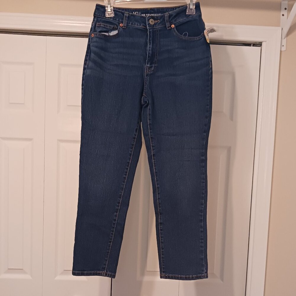 #308 - No Boundaries Blue Jeans Size 3